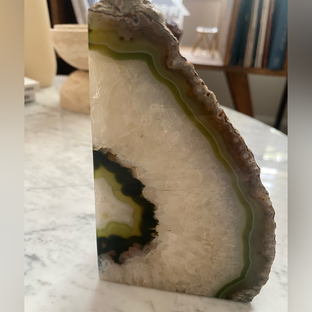 Geode agate sculpture